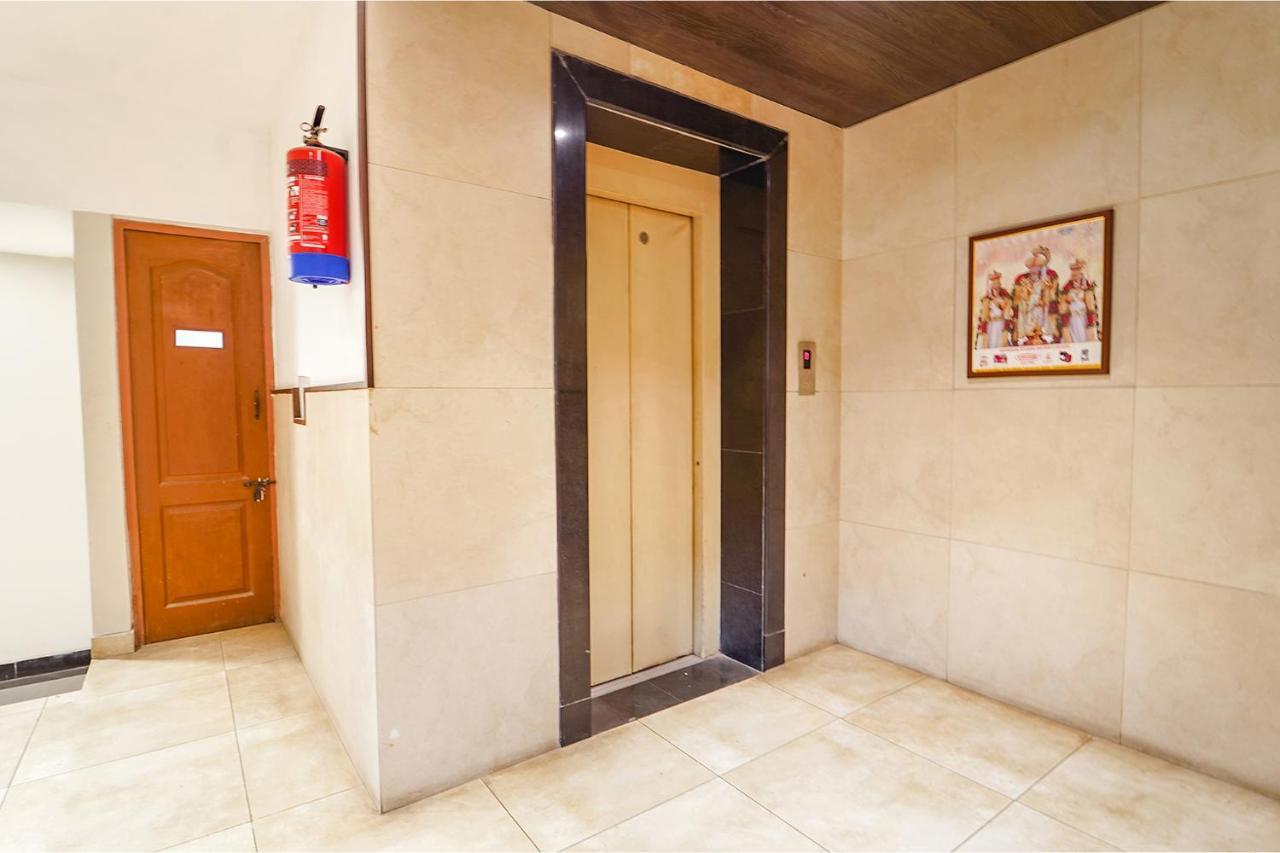 Fabhotel Karpagam - 900M From Nehru Stadium كويمباتور المظهر الخارجي الصورة
